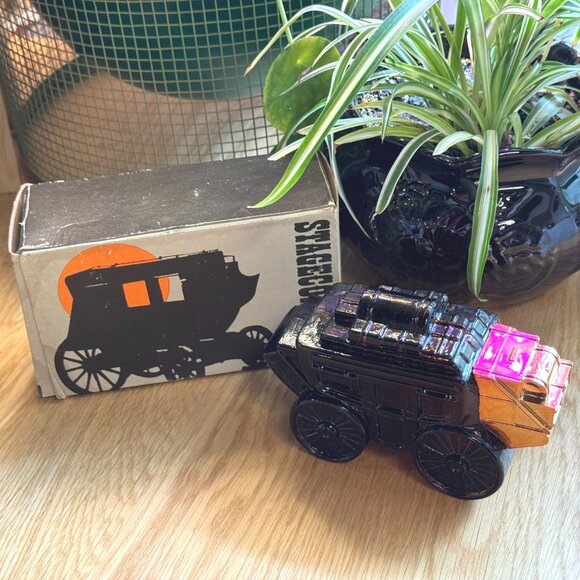 Avon Stagecoach Glass Bottle Decanter, Vintage Circa 1970s - Picture 1 of 15